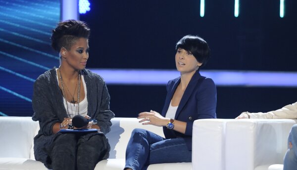 Patricia Kazadi i Tatiana Okupnik na konferencji "X Factor"